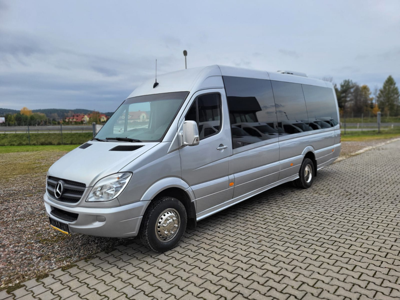 Mercedes-Benz Sprinter 519 CDI 24 places + 4 standing - Streekbus: afbeelding 1 Mercedes-Benz Sprinter 519 CDI 24 places + 4 standing - Streekbus: afbeelding 1