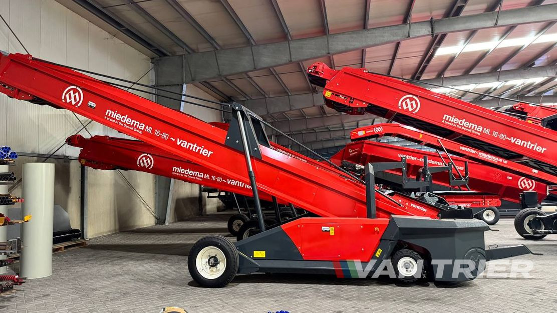 Miedema ML1680 Premium Store loader - Lopende band: afbeelding 1 Miedema ML1680 Premium Store loader - Lopende band: afbeelding 1