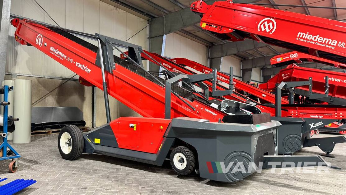Miedema ML1680 Premium Store loader - Lopende band: afbeelding 3 Miedema ML1680 Premium Store loader - Lopende band: afbeelding 3