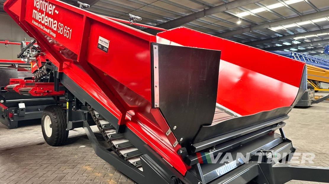 Miedema SB651 Receiving hopper - Opslag: afbeelding 2 Miedema SB651 Receiving hopper - Opslag: afbeelding 2