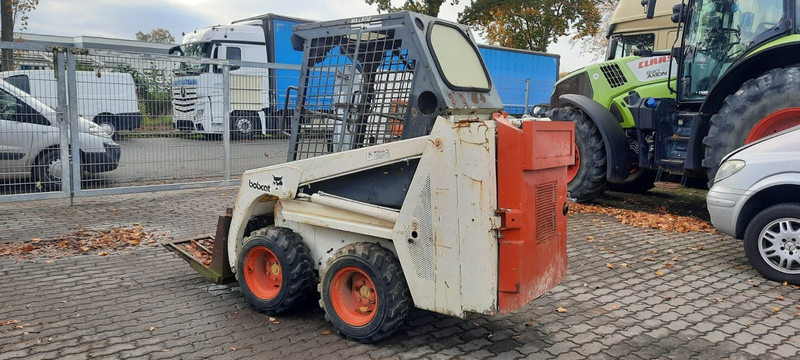 Bobcat 443 4x4 Radlader - Schranklader: afbeelding 3 Bobcat 443 4x4 Radlader - Schranklader: afbeelding 3