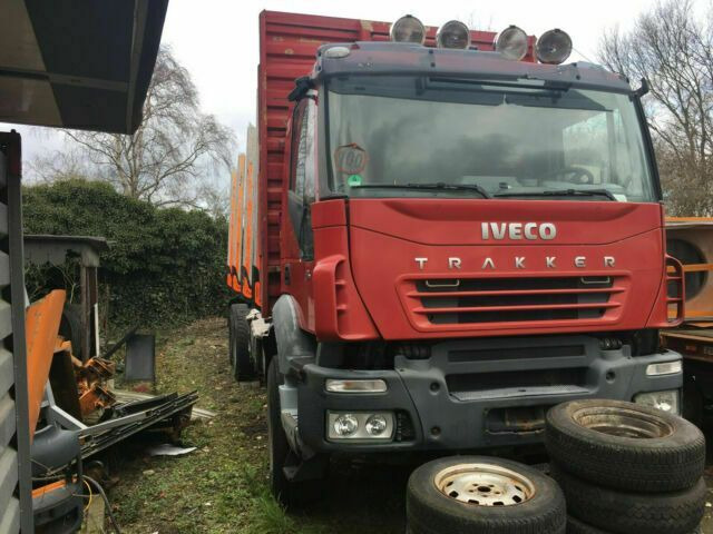 Iveco AD260T450PS 6x4 Blatt Blatt (E:5) - Houttransport, Kraanwagen: afbeelding 4 Iveco AD260T450PS 6x4 Blatt Blatt (E:5) - Houttransport, Kraanwagen: afbeelding 4