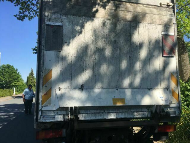 Iveco ML120 E22 Kühlkoffer LBW Deutsche Maschine - Koelwagen vrachtwagen: afbeelding 4 Iveco ML120 E22 Kühlkoffer LBW Deutsche Maschine - Koelwagen vrachtwagen: afbeelding 4