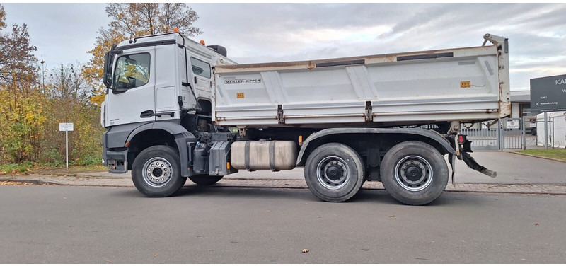 Mercedes-Benz 2648 3348 - Kipper vrachtwagen: afbeelding 5 Mercedes-Benz 2648 3348 - Kipper vrachtwagen: afbeelding 5