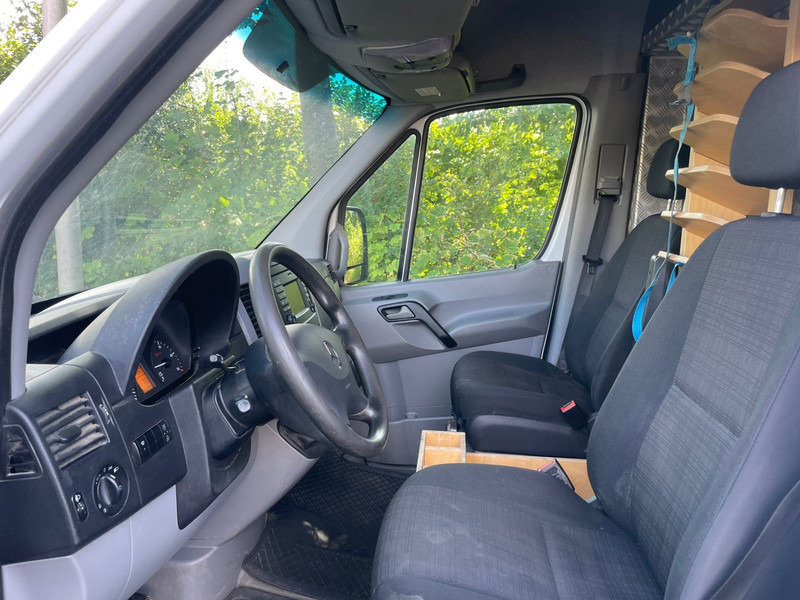 Gesloten bestelwagen Mercedes-Benz 316 CDI: afbeelding 9 Gesloten bestelwagen Mercedes-Benz 316 CDI: afbeelding 9