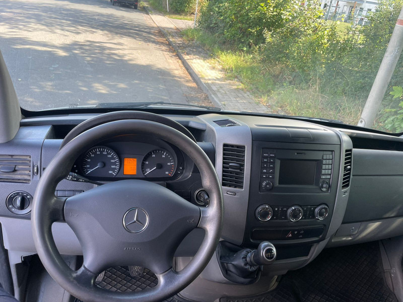 Gesloten bestelwagen Mercedes-Benz 316 CDI: afbeelding 12 Gesloten bestelwagen Mercedes-Benz 316 CDI: afbeelding 12