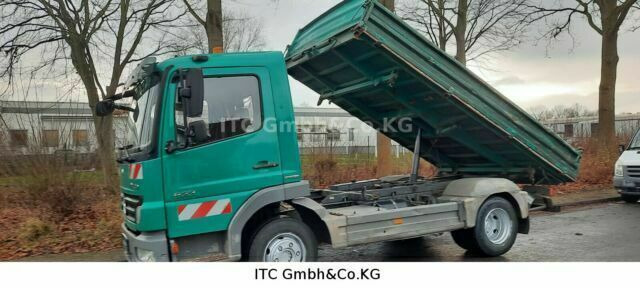 Mercedes-Benz 822 K 4x2 Kipper AHK Diff/Sperre - Kipper bestelwagen: afbeelding 3 Mercedes-Benz 822 K 4x2 Kipper AHK Diff/Sperre - Kipper bestelwagen: afbeelding 3