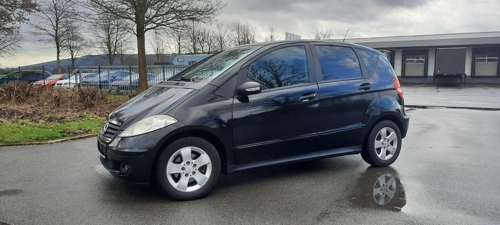 Mercedes-Benz A 180 CDI AVANTGARDE - Sedan: afbeelding 1 Mercedes-Benz A 180 CDI AVANTGARDE - Sedan: afbeelding 1