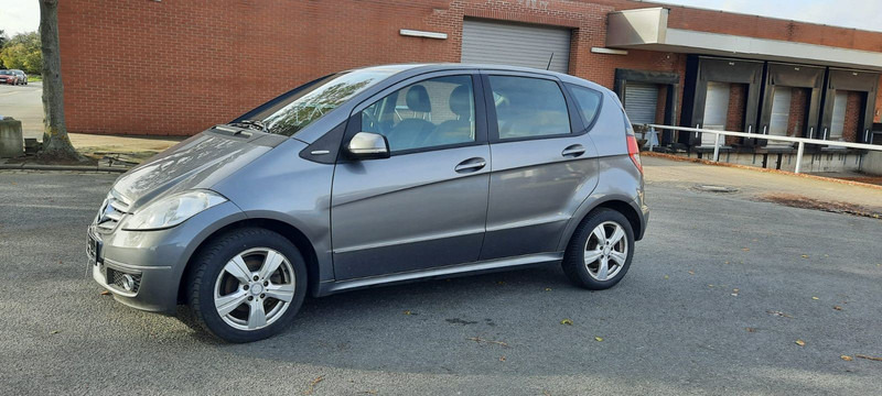 Mercedes-Benz A-Klasse 180 A 180 CDI AVANTGARDE - Hatchback: afbeelding 2 Mercedes-Benz A-Klasse 180 A 180 CDI AVANTGARDE - Hatchback: afbeelding 2