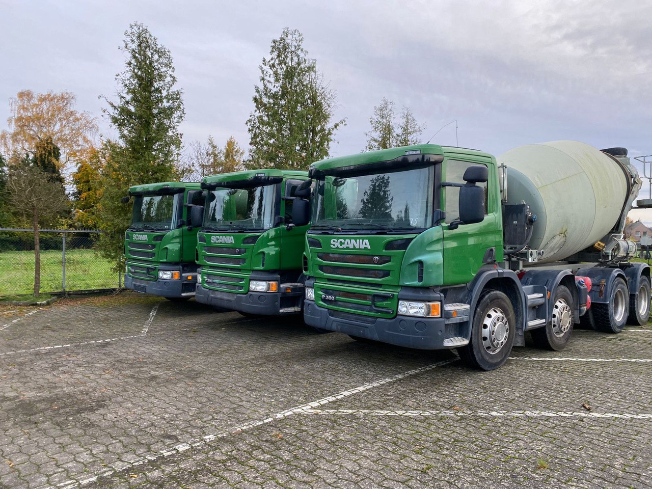 Scania 2x P360 Betonmischer 8x4 Blatt/Blatt E6 2 stück - Betonmixer: afbeelding 3 Scania 2x P360 Betonmischer 8x4 Blatt/Blatt E6 2 stück - Betonmixer: afbeelding 3