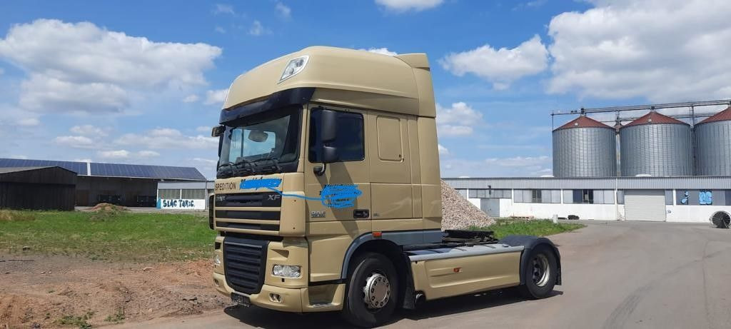 DAF 106-460 Super Spacs G.Haus/Hoch German - Trekker: afbeelding 3 DAF 106-460 Super Spacs G.Haus/Hoch German - Trekker: afbeelding 3