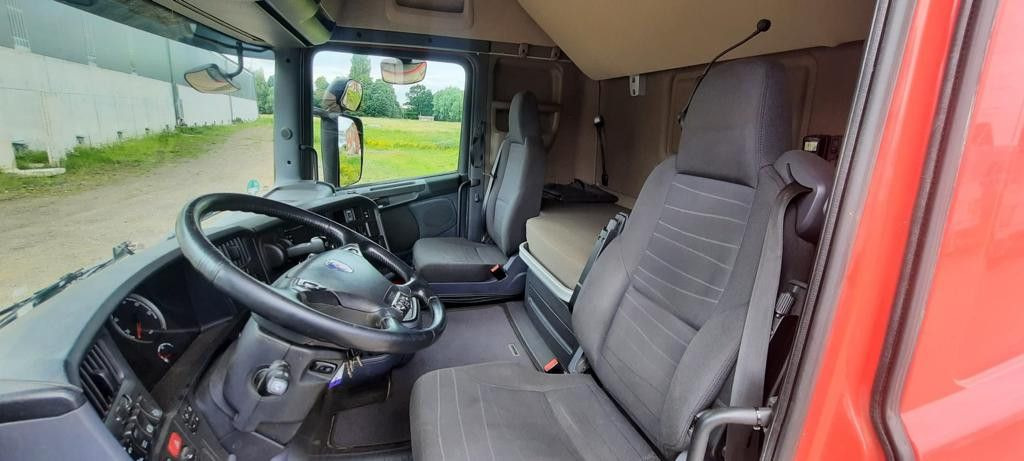Scania R490 SZM E6 Blatt/Luft G.Haus/Hochdach - Trekker: afbeelding 5 Scania R490 SZM E6 Blatt/Luft G.Haus/Hochdach - Trekker: afbeelding 5