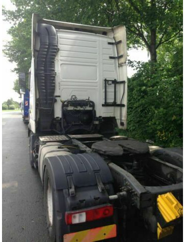 Volvo FH 440 G.Haus-Hochdach Euro:4 German Truck - Trekker: afbeelding 4 Volvo FH 440 G.Haus-Hochdach Euro:4 German Truck - Trekker: afbeelding 4