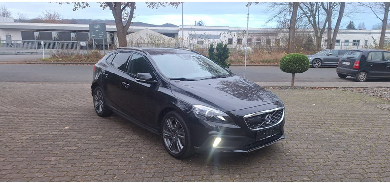 Volvo V40 Cross Country You! - Personenwagen: afbeelding 1 Volvo V40 Cross Country You! - Personenwagen: afbeelding 1