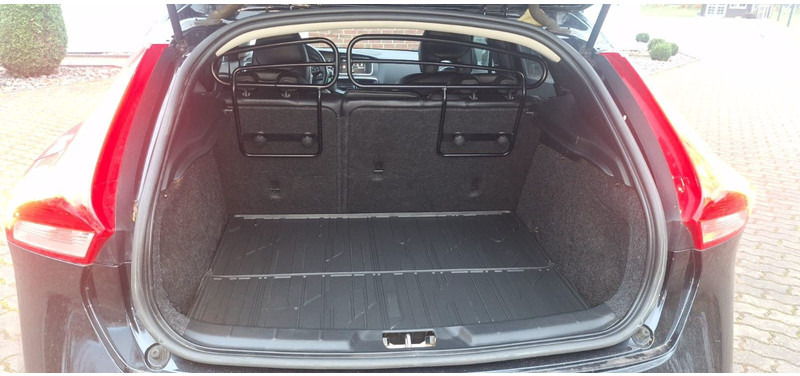 Hatchback Volvo V40 Cross Country You!: afbeelding 11
