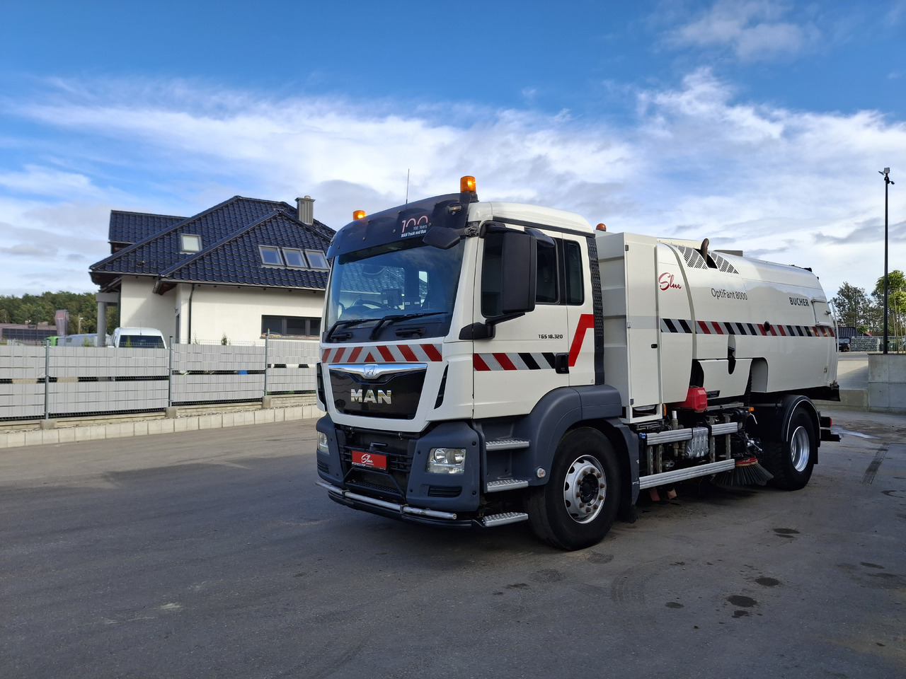 MAN TGS 18.320 Zamiatarka Kehrmaschine BUCHER OptiFant 8000 Karcher Euro 6 PM10 L/R Hochdruckreinigung - Veegwagen: afbeelding 2 MAN TGS 18.320 Zamiatarka Kehrmaschine BUCHER OptiFant 8000 Karcher Euro 6 PM10 L/R Hochdruckreinigung - Veegwagen: afbeelding 2