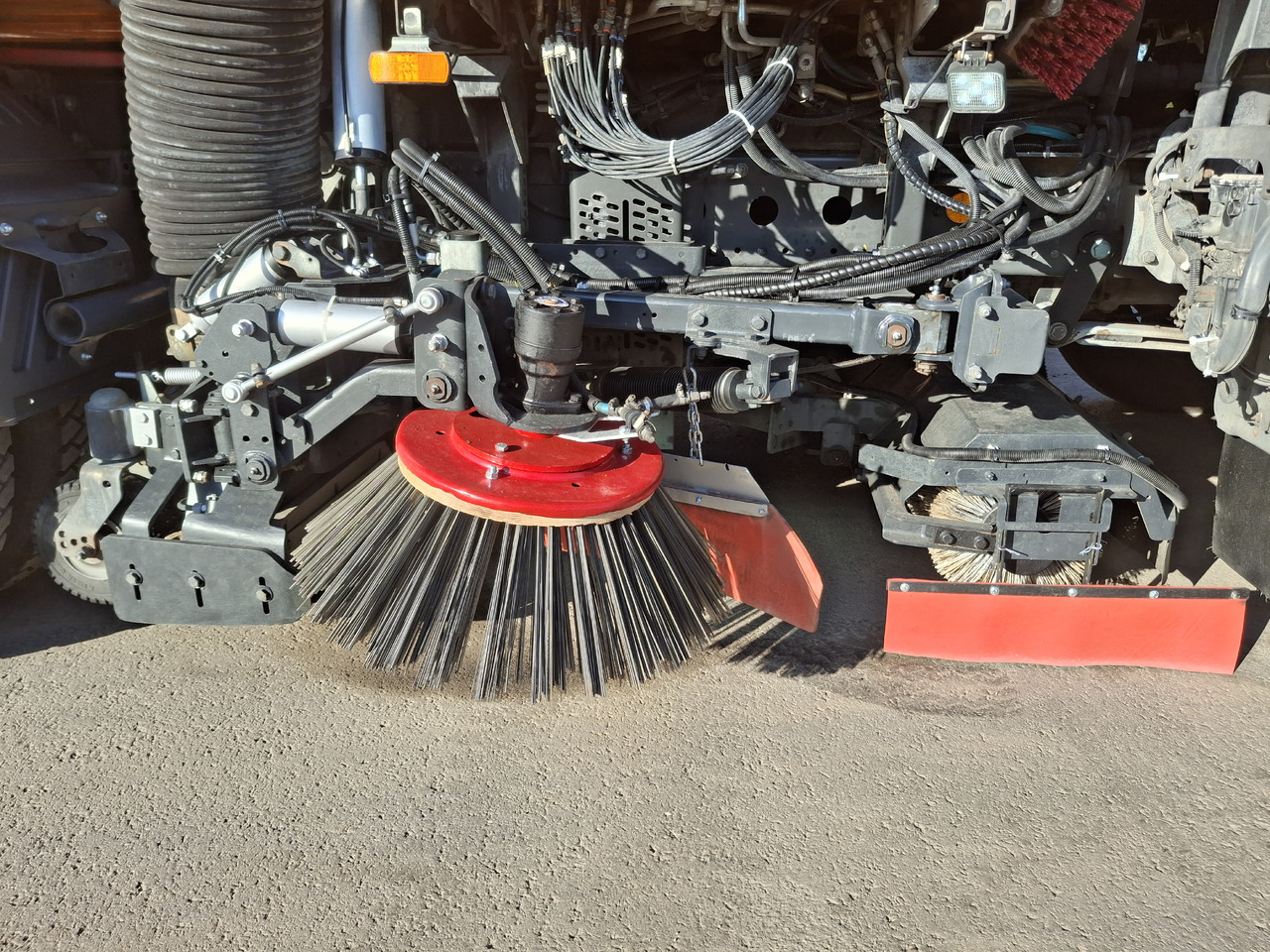 Veegwagen MERCEDES-BENZ Atego 1523 Zamiatarka Kehrmaschine BUCHER CityFant 6000 Euro 6 PM10 L/R Rura Do Liści: afbeelding 6