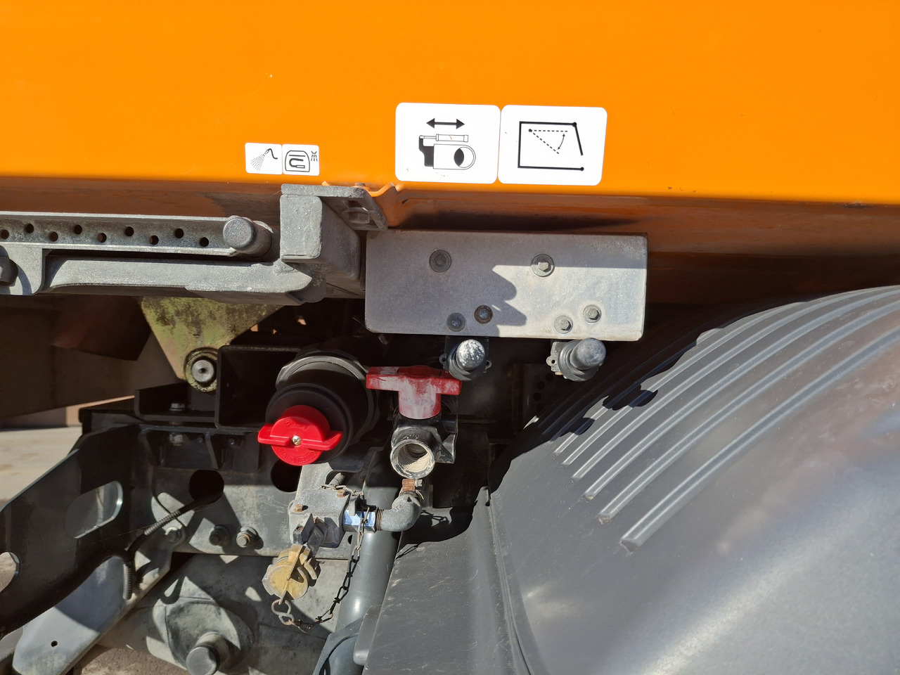 Veegwagen MERCEDES-BENZ Atego 1523 Zamiatarka Kehrmaschine BUCHER CityFant 6000 Euro 6 PM10 L/R Rura Do Liści: afbeelding 15