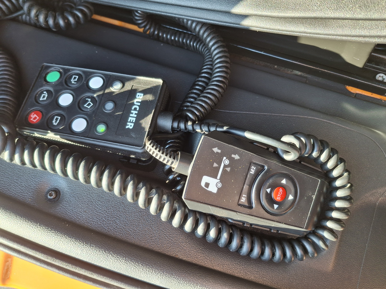 Veegwagen MERCEDES-BENZ Atego 1523 Zamiatarka Kehrmaschine BUCHER CityFant 6000 Euro 6 PM10 L/R Rura Do Liści: afbeelding 44