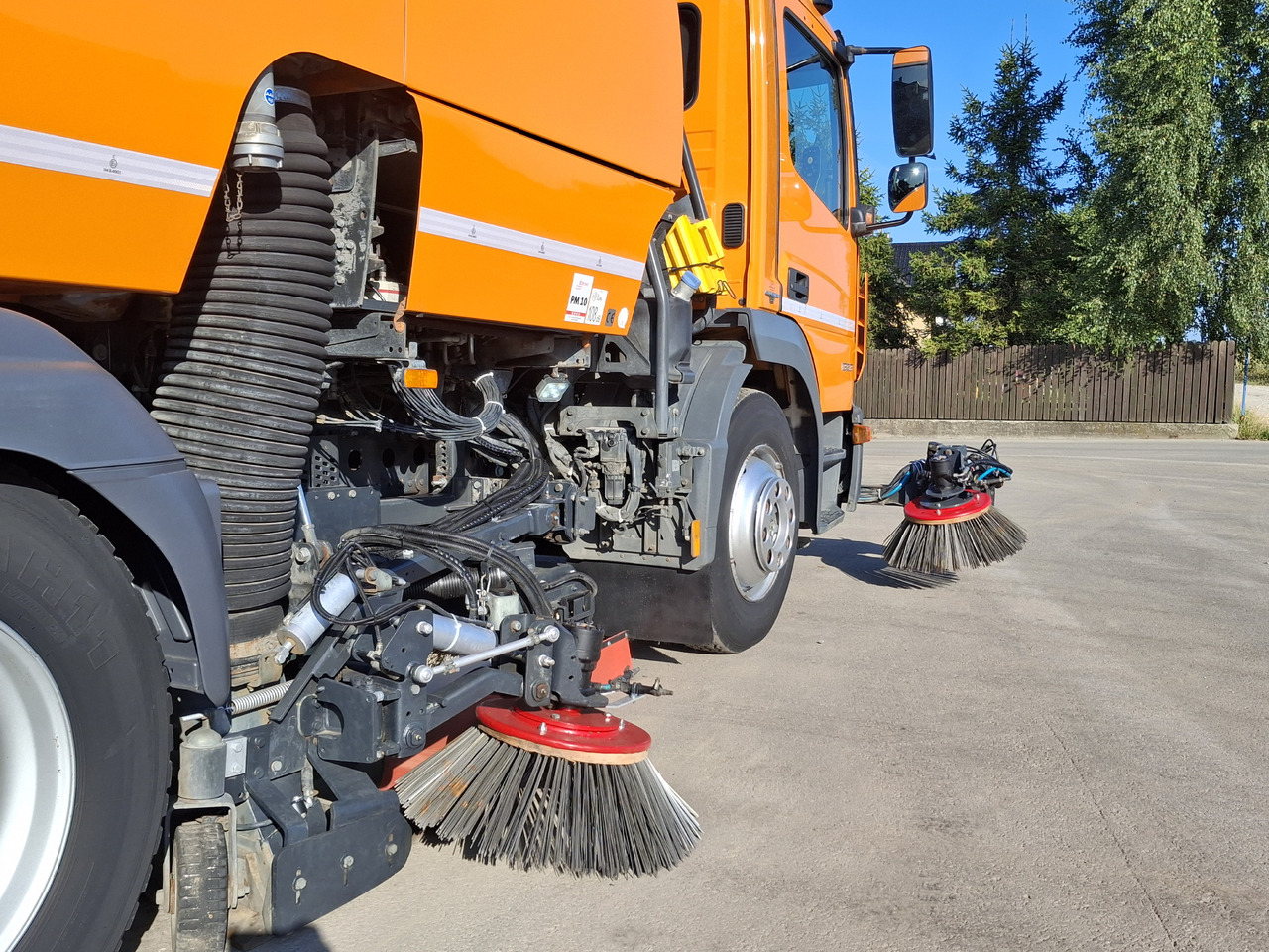 Veegwagen MERCEDES-BENZ Atego 1523 Zamiatarka Kehrmaschine BUCHER CityFant 6000 Euro 6 PM10 L/R Rura Do Liści: afbeelding 33