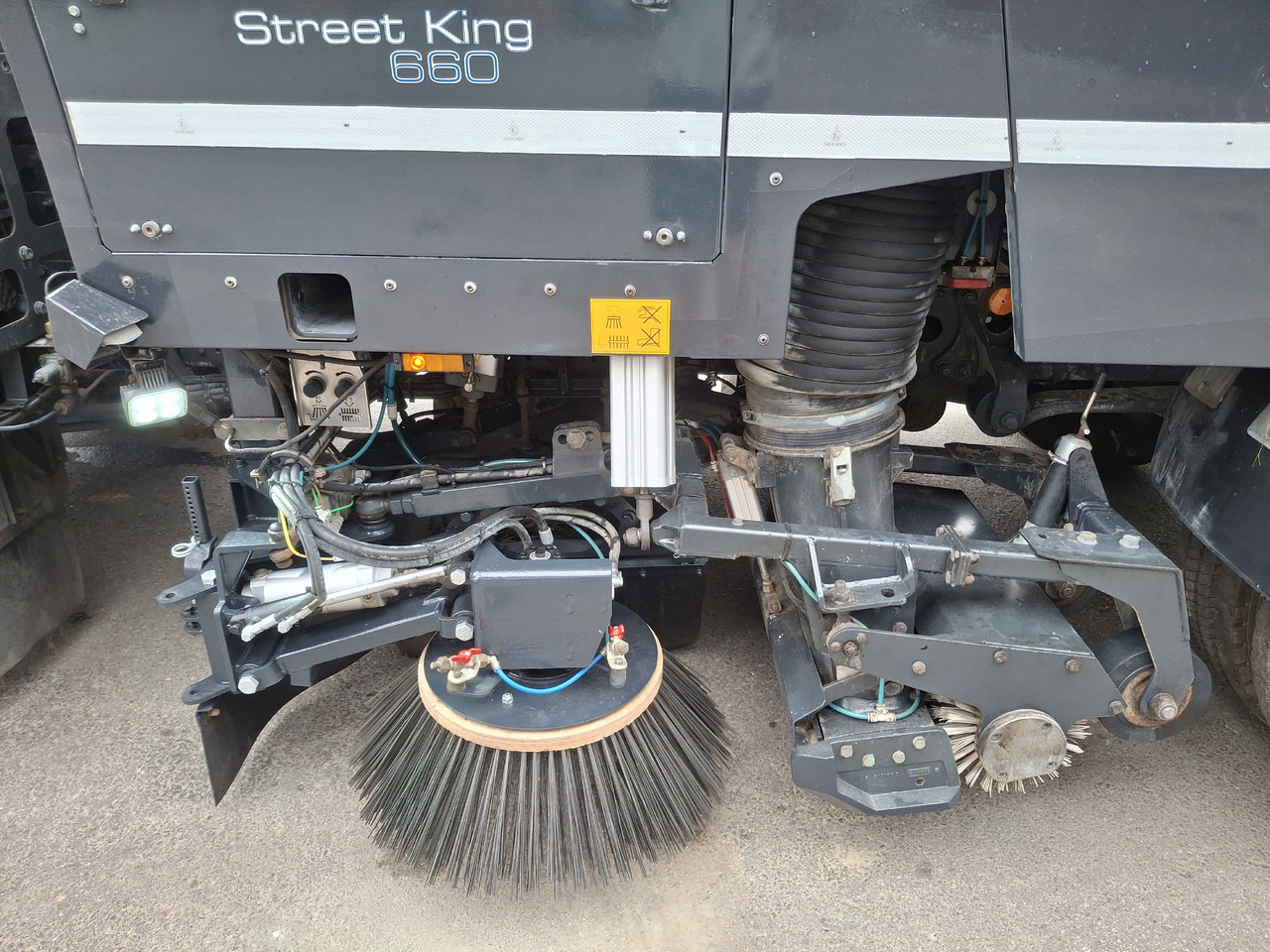 Veegwagen MERCEDES-BENZ Atego 1523 Zamiatarka Kehrmaschine Schmidt Street King 660 Euro 6 PM10 2 Motoren Szczotki L/R 2016r: afbeelding 10