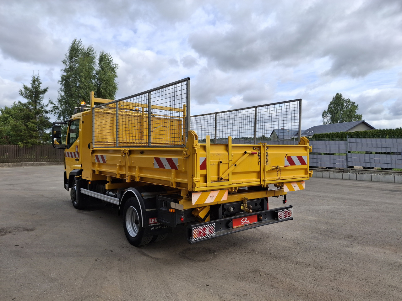 RENAULT D7.5 Wywrotka Kipper 3 Stronna 2015r 84 Tyś KM - Kipper vrachtwagen: afbeelding 3 RENAULT D7.5 Wywrotka Kipper 3 Stronna 2015r 84 Tyś KM - Kipper vrachtwagen: afbeelding 3