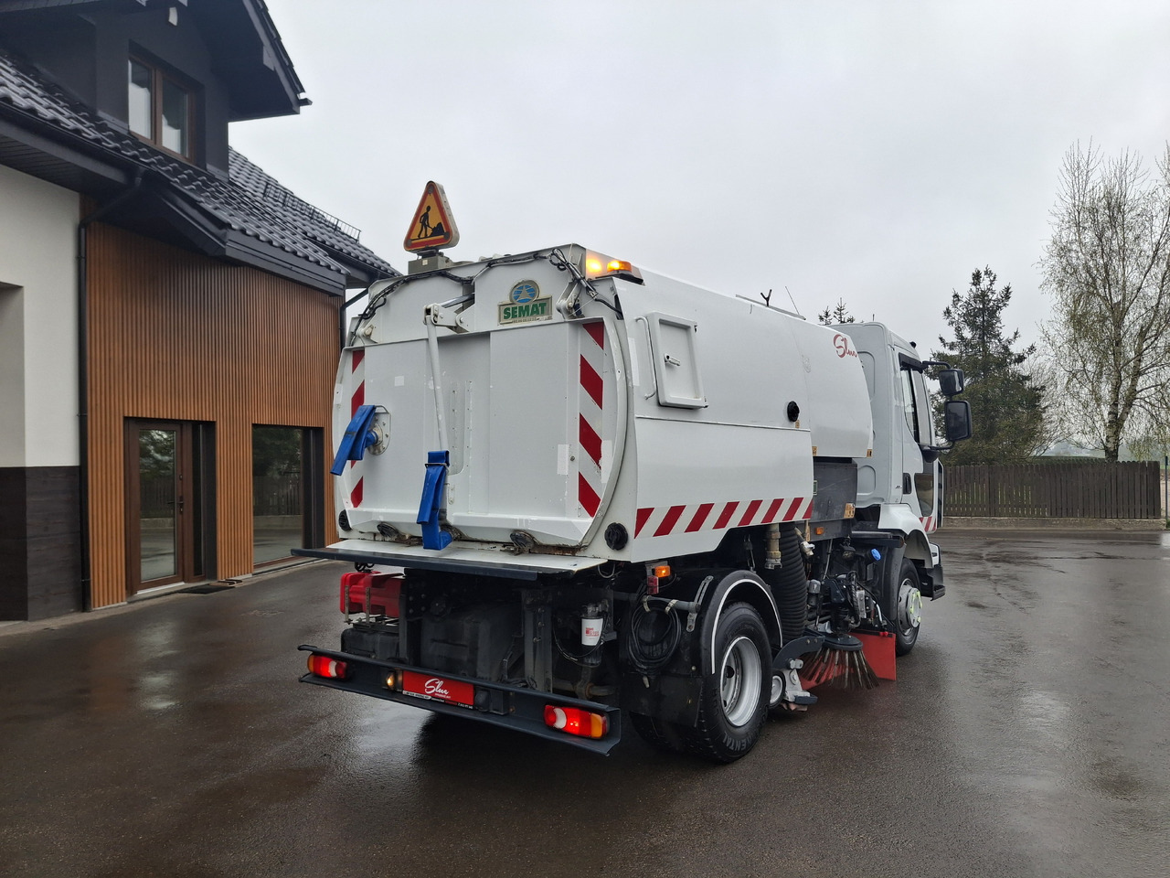 RENAULT Midlum 220 Zamiatarka Kehrmaschine Johnston 2 Motoren Szczotki L/R - Veegwagen: afbeelding 4 RENAULT Midlum 220 Zamiatarka Kehrmaschine Johnston 2 Motoren Szczotki L/R - Veegwagen: afbeelding 4