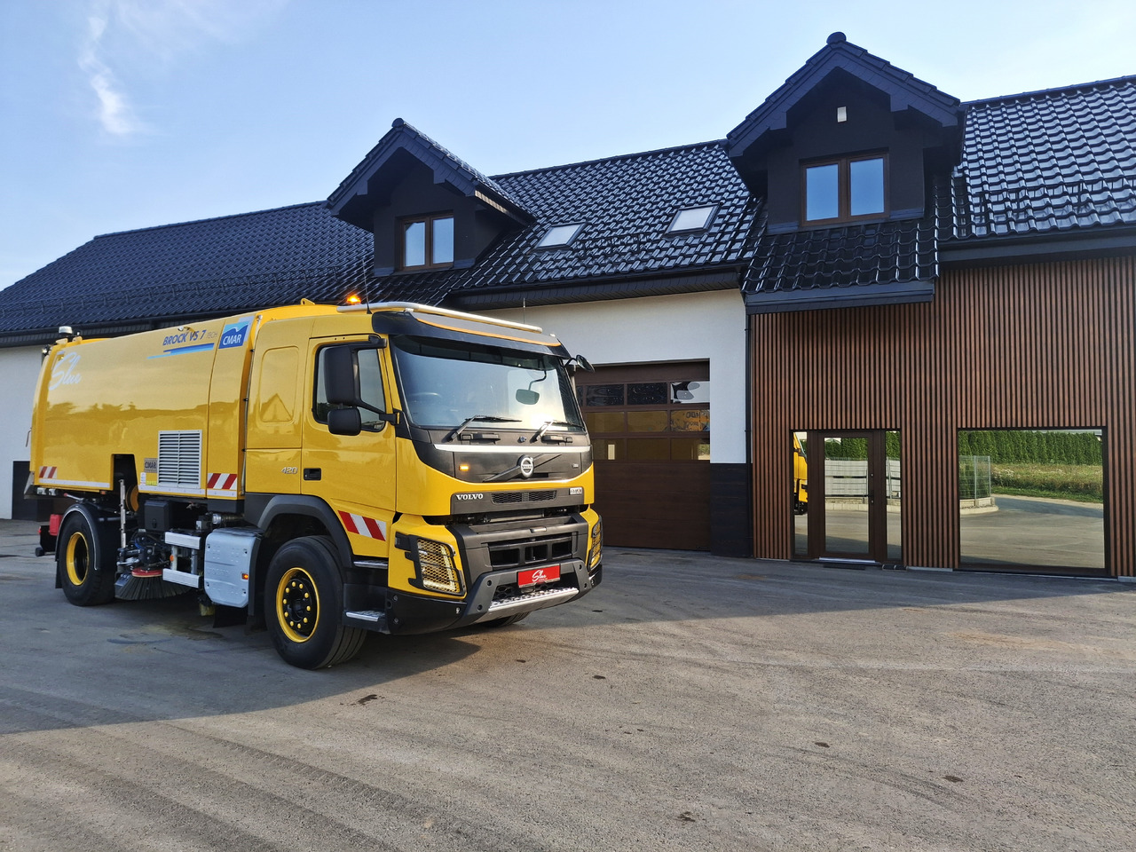 VOLVO FMX 420 Zamiatarka Kehrmaschine Euro 6 PM2.5 BROCK VS 7 TECH Karcher L/R 2145 Mth 2021r - Veegwagen: afbeelding 1 VOLVO FMX 420 Zamiatarka Kehrmaschine Euro 6 PM2.5 BROCK VS 7 TECH Karcher L/R 2145 Mth 2021r - Veegwagen: afbeelding 1