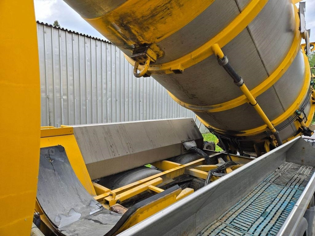 Scania R420 6X2 ADR AMPHITECH VORTEX 13m³  - Vacuümwagen: afbeelding 3 Scania R420 6X2 ADR AMPHITECH VORTEX 13m³  - Vacuümwagen: afbeelding 3