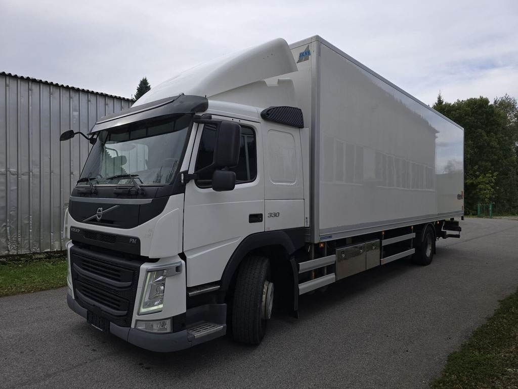 Volvo FM330 4X2 - Bakwagen: afbeelding 1 Volvo FM330 4X2 - Bakwagen: afbeelding 1