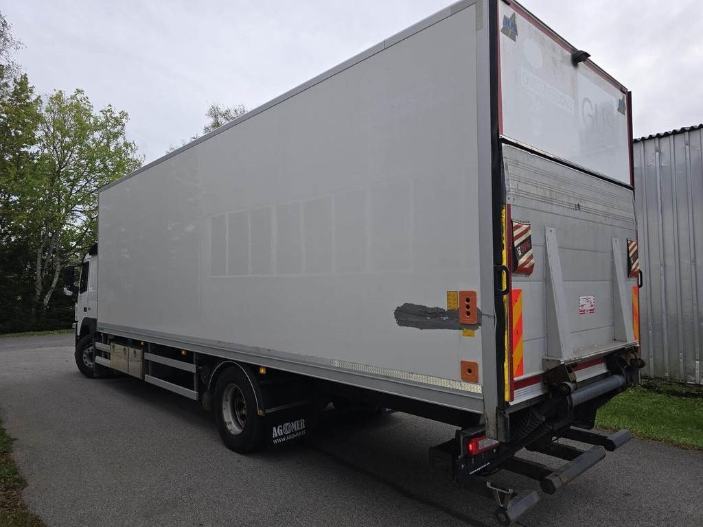 Volvo FM330 4X2 - Bakwagen: afbeelding 2 Volvo FM330 4X2 - Bakwagen: afbeelding 2