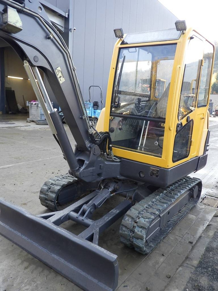 Volvo EC 35 - Minigraafmachine: afbeelding 2 Volvo EC 35 - Minigraafmachine: afbeelding 2