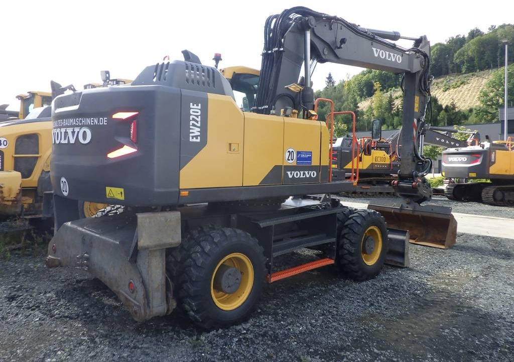 Volvo EW 220 E  - Mobiele graafmachine: afbeelding 5 Volvo EW 220 E  - Mobiele graafmachine: afbeelding 5