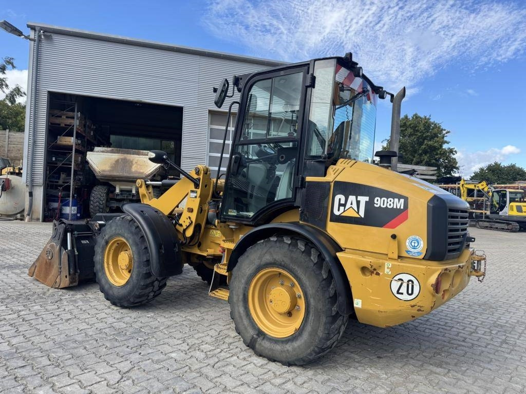 CAT 908M mit Klappschaufe und Palletengabeln - Wiellader: afbeelding 2 CAT 908M mit Klappschaufe und Palletengabeln - Wiellader: afbeelding 2