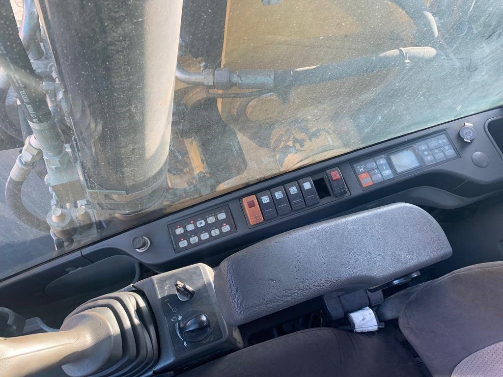 Mobiele graafmachine CAT M 316 D: afbeelding 11