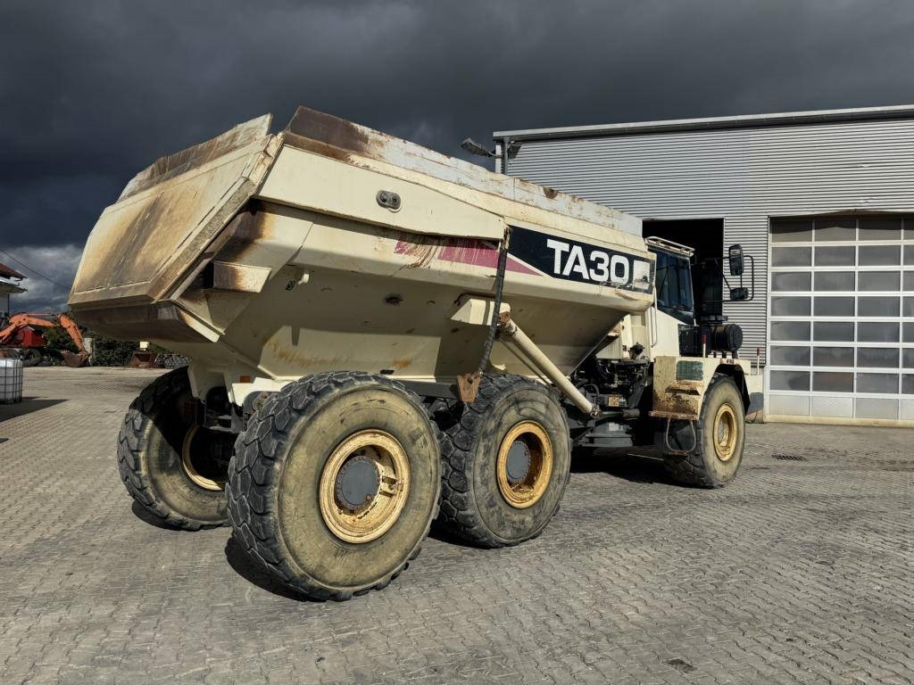 Terex TA 30 - Kiepwagen met knikbesturing: afbeelding 2 Terex TA 30 - Kiepwagen met knikbesturing: afbeelding 2