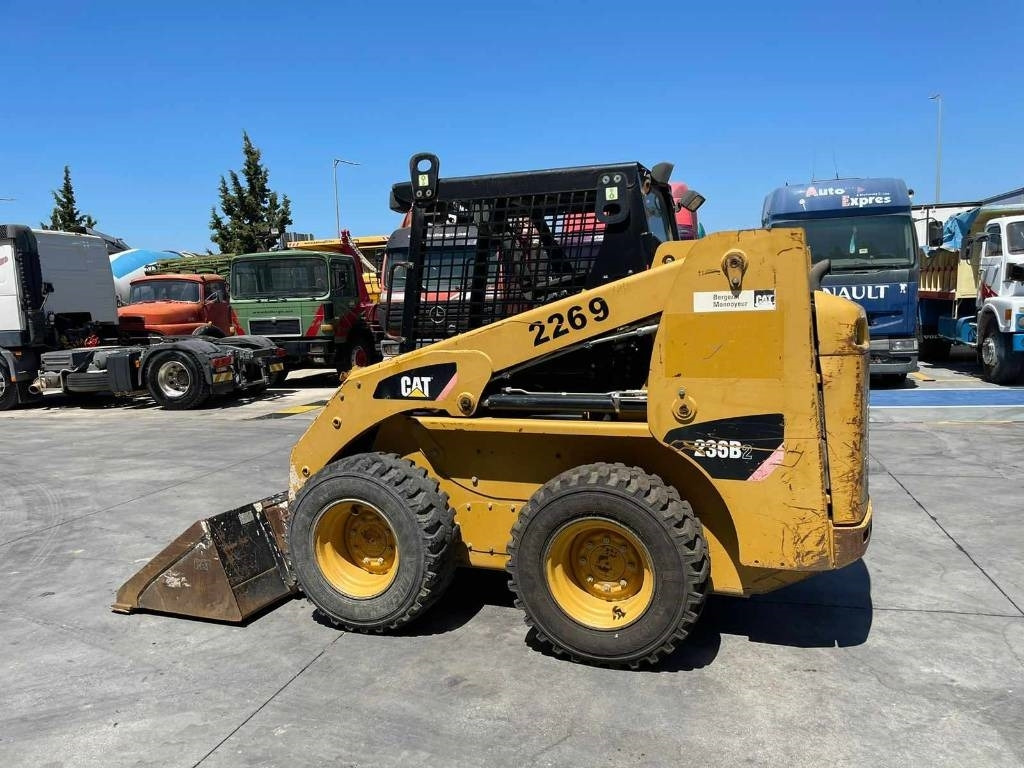 Leasing CAT 236 B  CAT 236 B: afbeelding 16