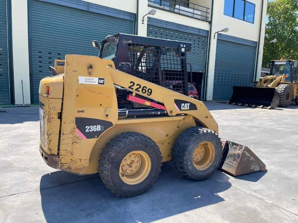 Leasing CAT 236 B  CAT 236 B: afbeelding 12