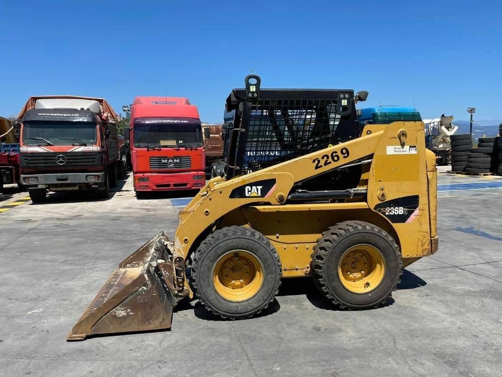 Leasing CAT 236 B  CAT 236 B: afbeelding 7