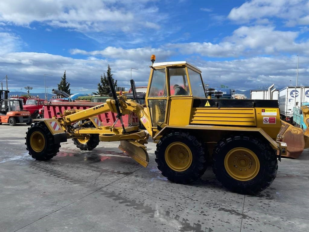 Faun F185C - Grader: afbeelding 5 Faun F185C - Grader: afbeelding 5