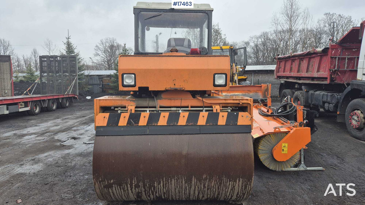 Tandem vibratory roller STAVOSTROJ VSH 102 (1997) - Asfaltwals: afbeelding 2 Tandem vibratory roller STAVOSTROJ VSH 102 (1997) - Asfaltwals: afbeelding 2