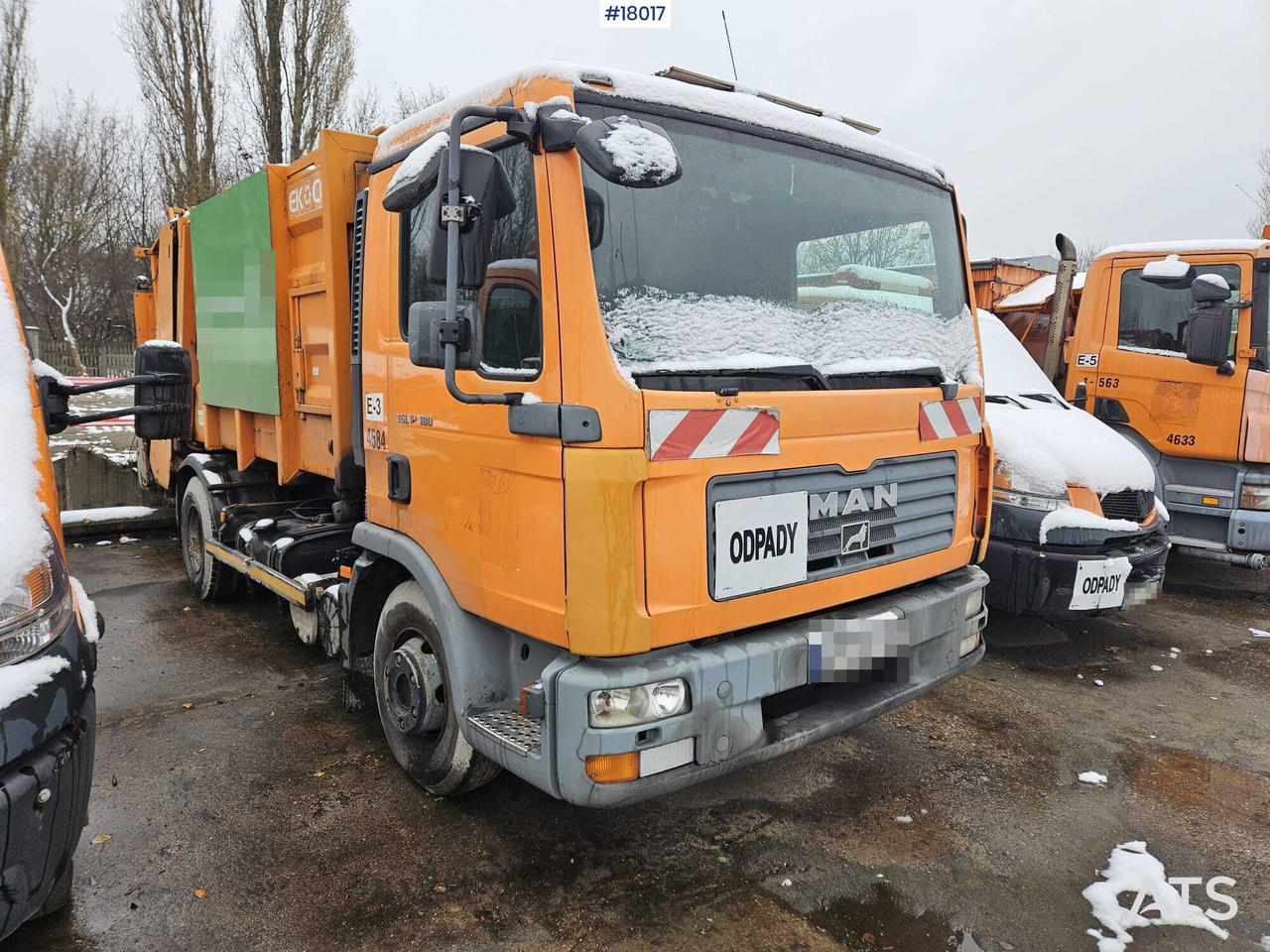 Truck MAN TGA 12.180 (2007) with EKOCEL mini garbage truck body - Vuilniswagen: afbeelding 3 Truck MAN TGA 12.180 (2007) with EKOCEL mini garbage truck body - Vuilniswagen: afbeelding 3