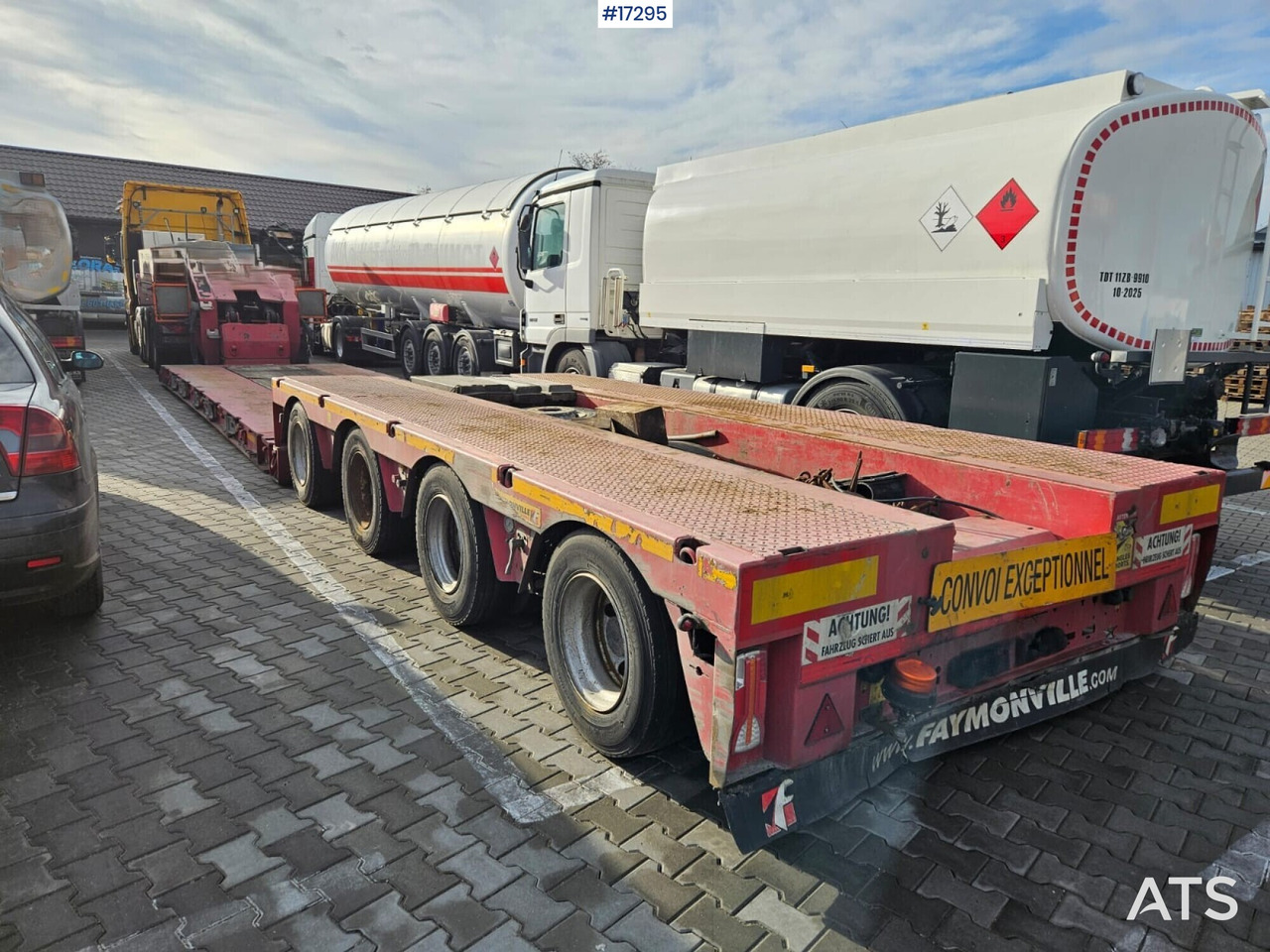 Truck semi-trailer, low-bed FAYMONVILLE MEGAMAX (2017) - Dieplader oplegger: afbeelding 1 Truck semi-trailer, low-bed FAYMONVILLE MEGAMAX (2017) - Dieplader oplegger: afbeelding 1