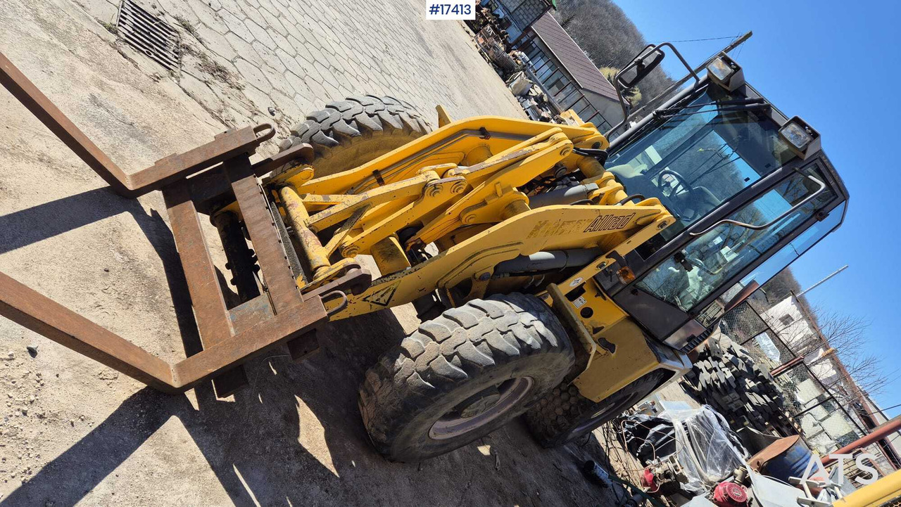 Wheel loader AHLMANN AL 85t 2004) forks, quick coupler, opening bucket. - Wiellader: afbeelding 2 Wheel loader AHLMANN AL 85t 2004) forks, quick coupler, opening bucket. - Wiellader: afbeelding 2