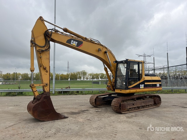 1994 Cat 320 Tracked Excavator - Rupsgraafmachine: afbeelding 2 1994 Cat 320 Tracked Excavator - Rupsgraafmachine: afbeelding 2