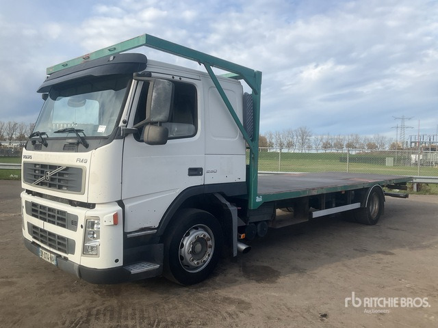 2002 Volvo FM280 4x2 Sleeper Flatbed Truck - Vrachtwagen met open laadbak: afbeelding 1 2002 Volvo FM280 4x2 Sleeper Flatbed Truck - Vrachtwagen met open laadbak: afbeelding 1