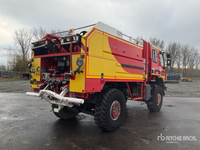2007 Renault Thomas AR1941 4x4 Crew Cab Fire Truck - Brandweerwagen: afbeelding 3 2007 Renault Thomas AR1941 4x4 Crew Cab Fire Truck - Brandweerwagen: afbeelding 3