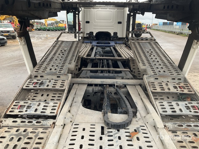 2015 Scania P410 4x2 Sleeper Car Carrier Truck - Autovrachtwagen vrachtwagen: afbeelding 4 2015 Scania P410 4x2 Sleeper Car Carrier Truck - Autovrachtwagen vrachtwagen: afbeelding 4
