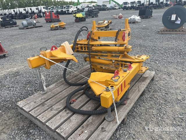 Bauer BAXXXX/ MB0600 :Misc. Drilling Equipment - Klepelmaaier/ Mulcher: afbeelding 2 Bauer BAXXXX/ MB0600 :Misc. Drilling Equipment - Klepelmaaier/ Mulcher: afbeelding 2