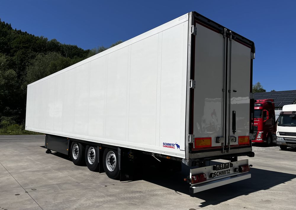 Schmitz Cargobull Chłodnia // 2010 Rok // 2 osie podnoszone // Doppelstock // Kosz paletowy // - Koelwagen oplegger: afbeelding 3 Schmitz Cargobull Chłodnia // 2010 Rok // 2 osie podnoszone // Doppelstock // Kosz paletowy // - Koelwagen oplegger: afbeelding 3